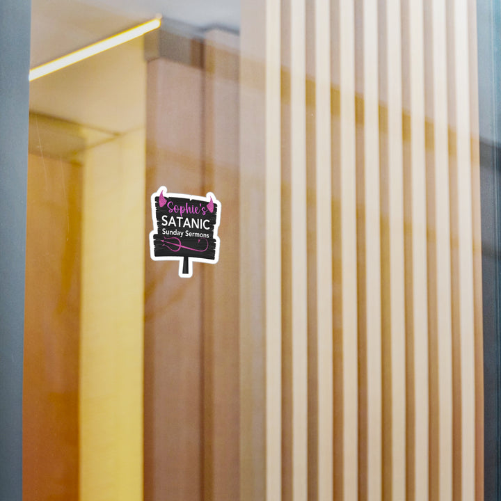 A sticker with text "Sophie&